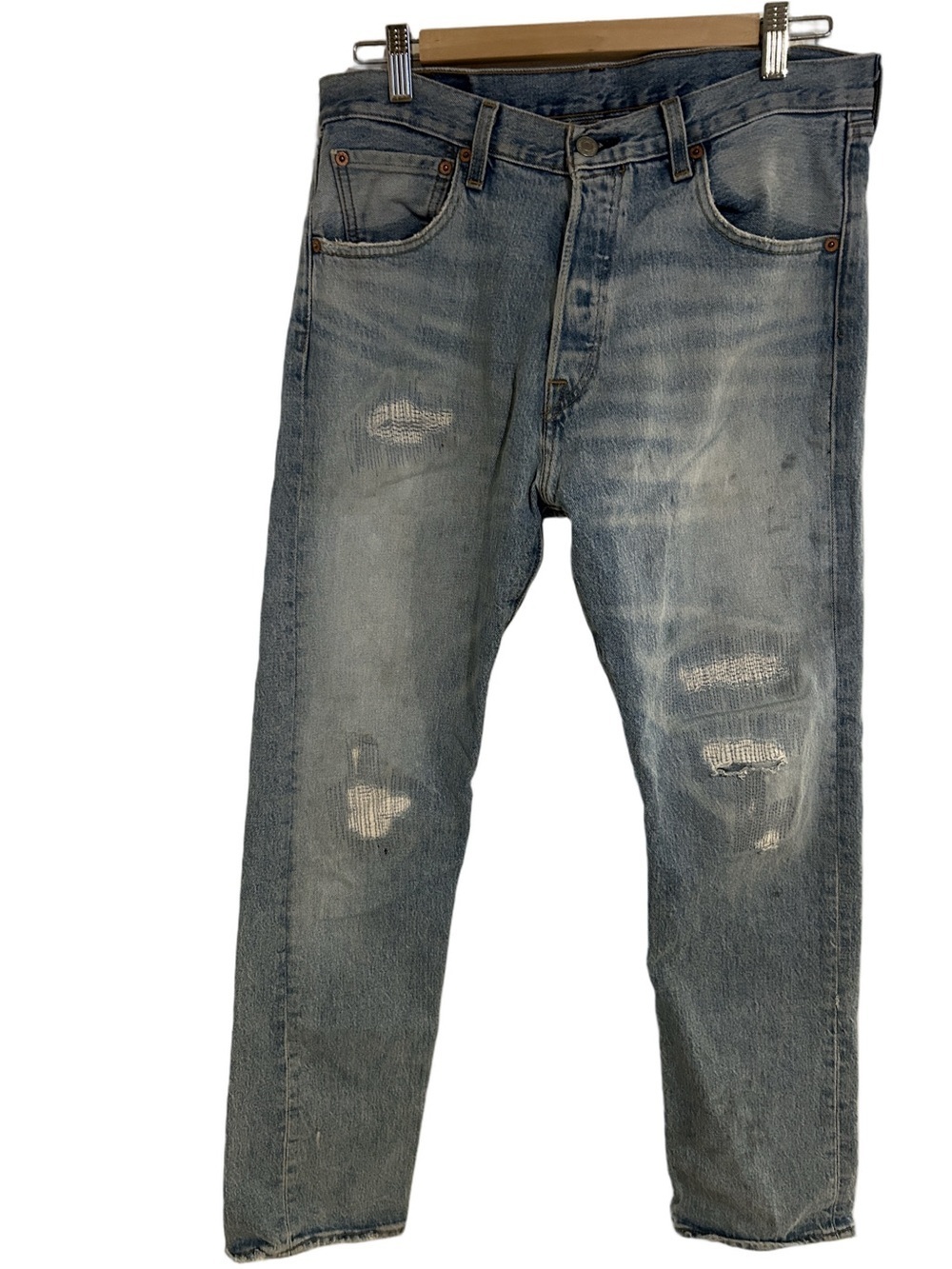 Levi's 501 Men's Light Blue Distressed Straight Jeans size 31